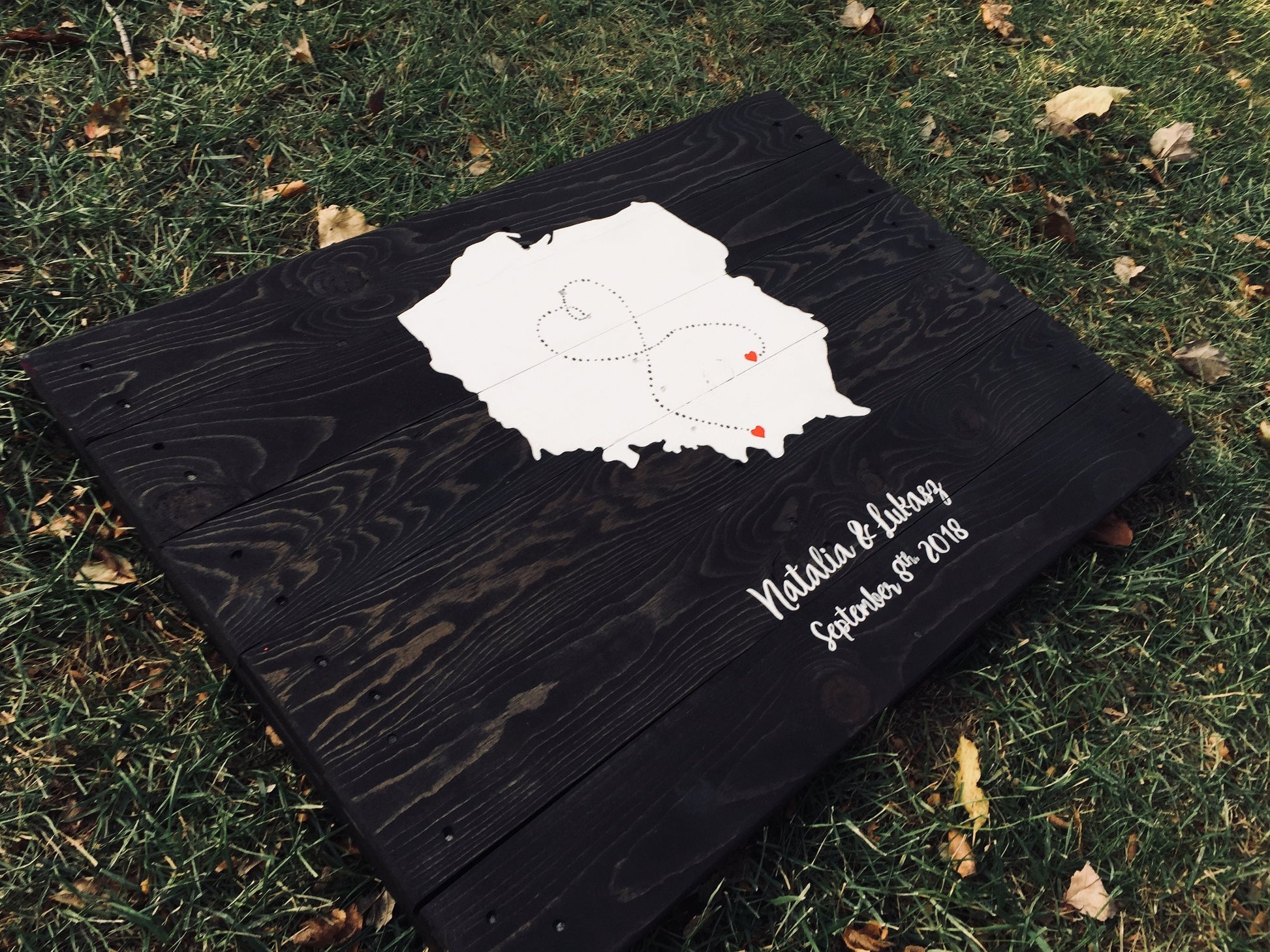 24"x36" Single state or Country love map reclaimed wood pallet sign wall art