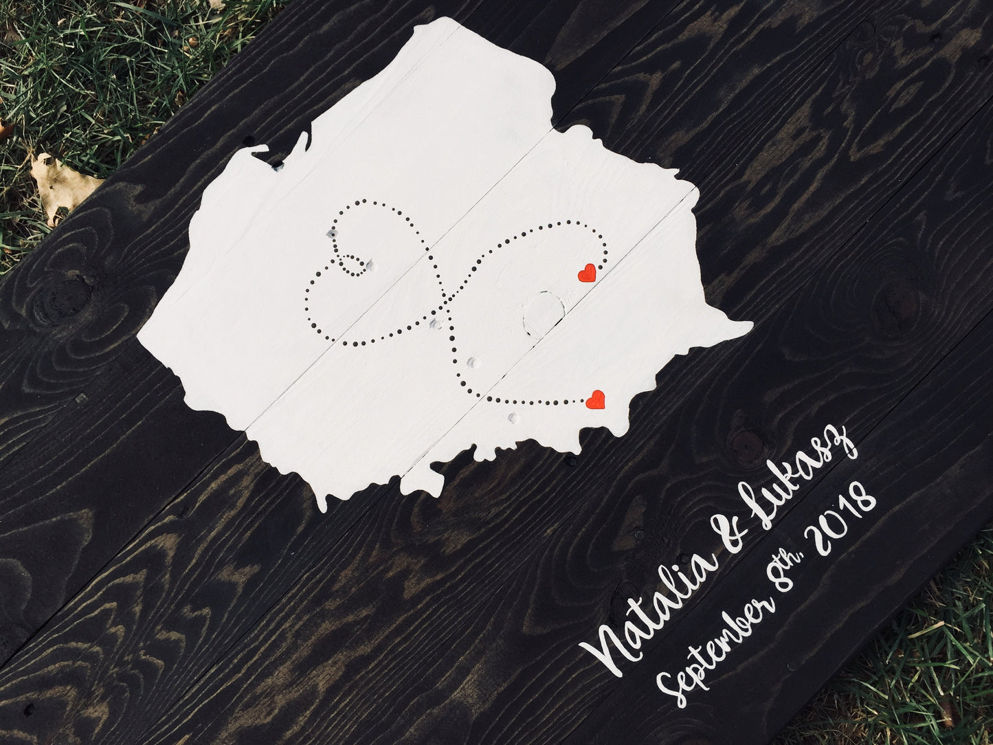 24"x36" Single state or Country love map reclaimed wood pallet sign wall art