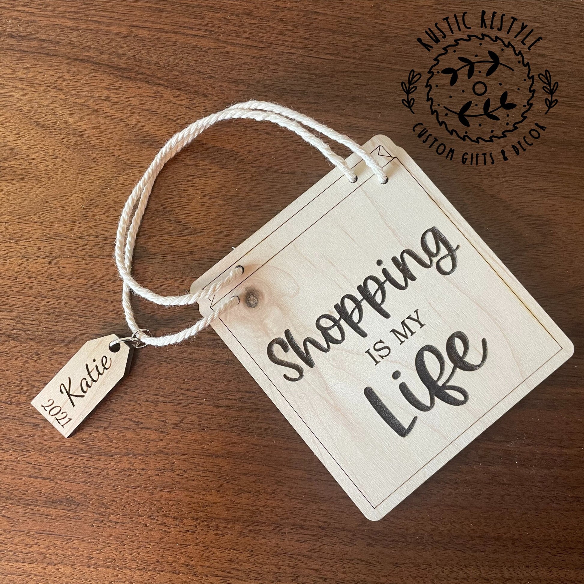 Shopping bag ornaments, shopping gift bags with name tag