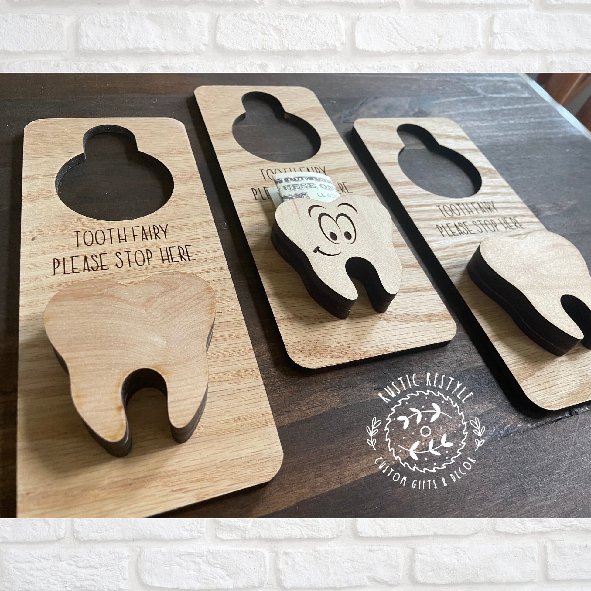 Tooth Fairy Door Hanger, money holder for childrens bedroom
