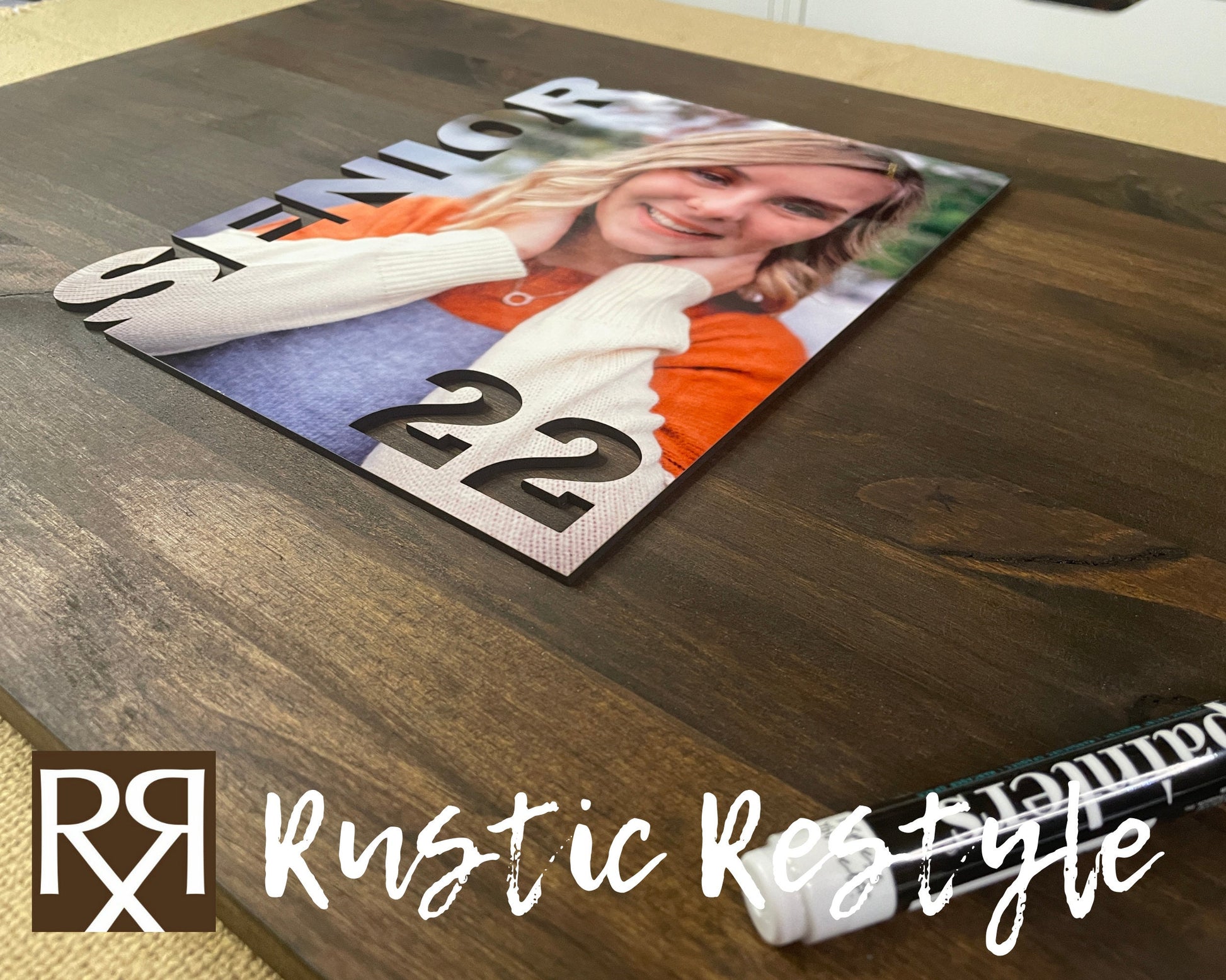 Graduation Guest book board its a signable rustic wood sign, You can customizable with photo and name.