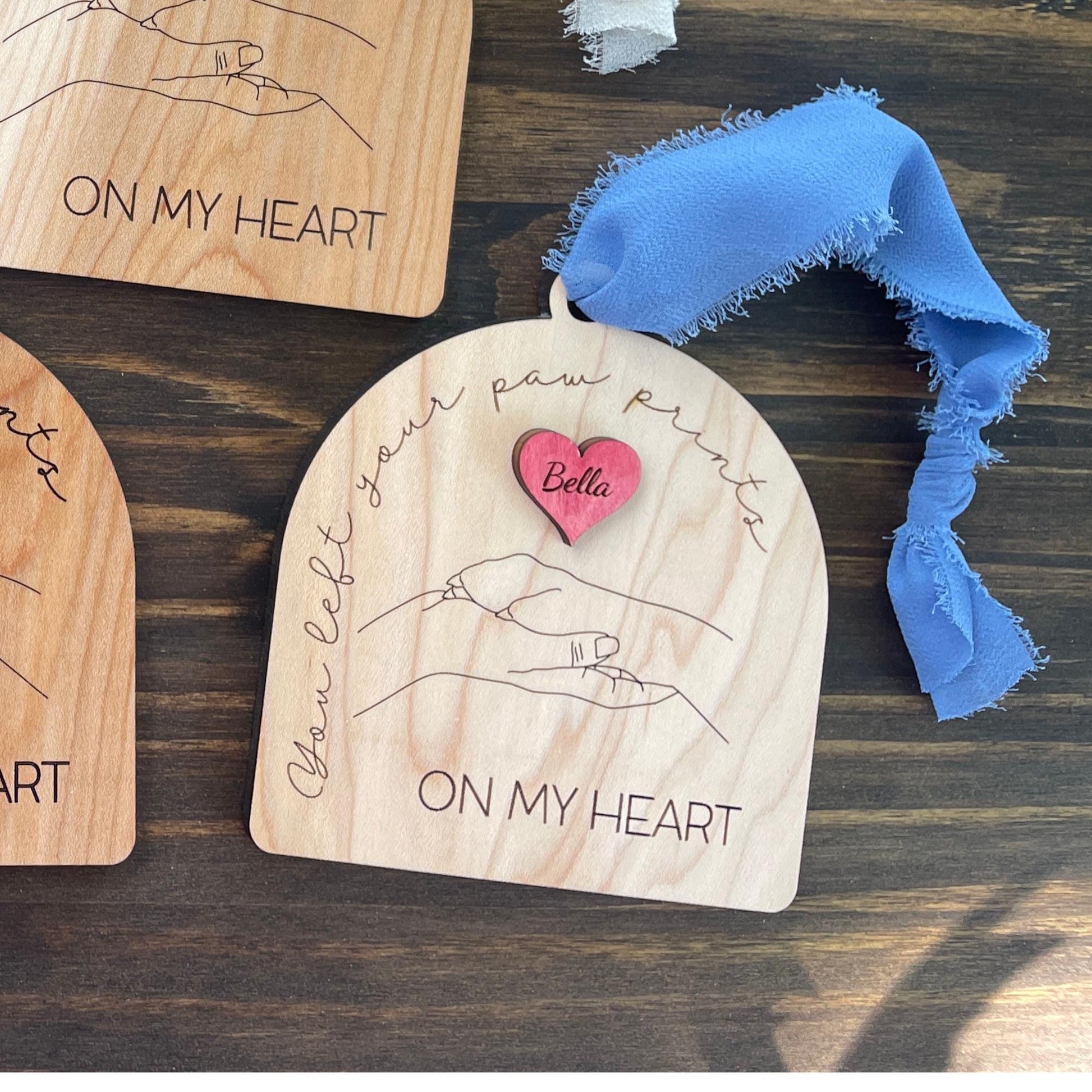 Personalized pet memorial remembrance ornament