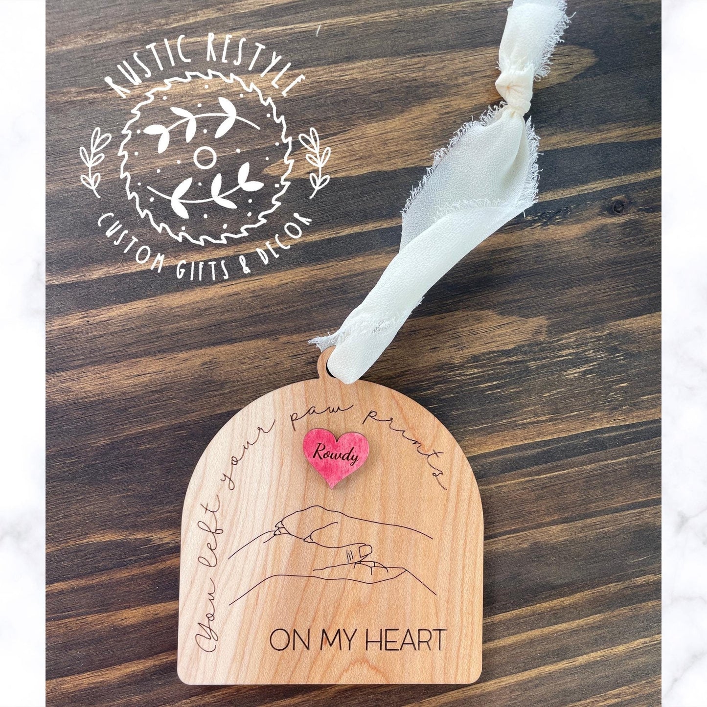 Personalized pet memorial remembrance ornament