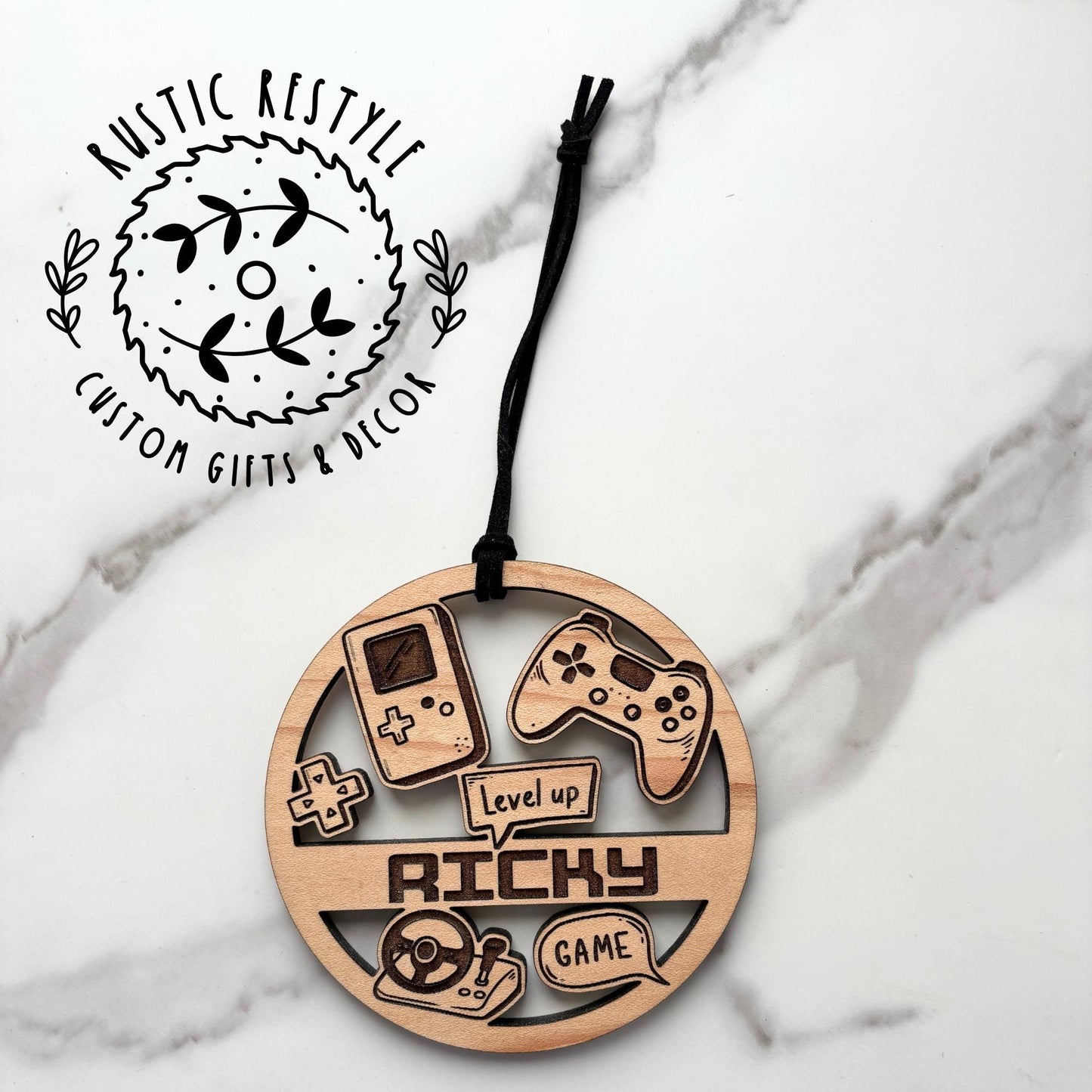 Personalized wooden gaming Christmas Ornament, Gaming fan gift