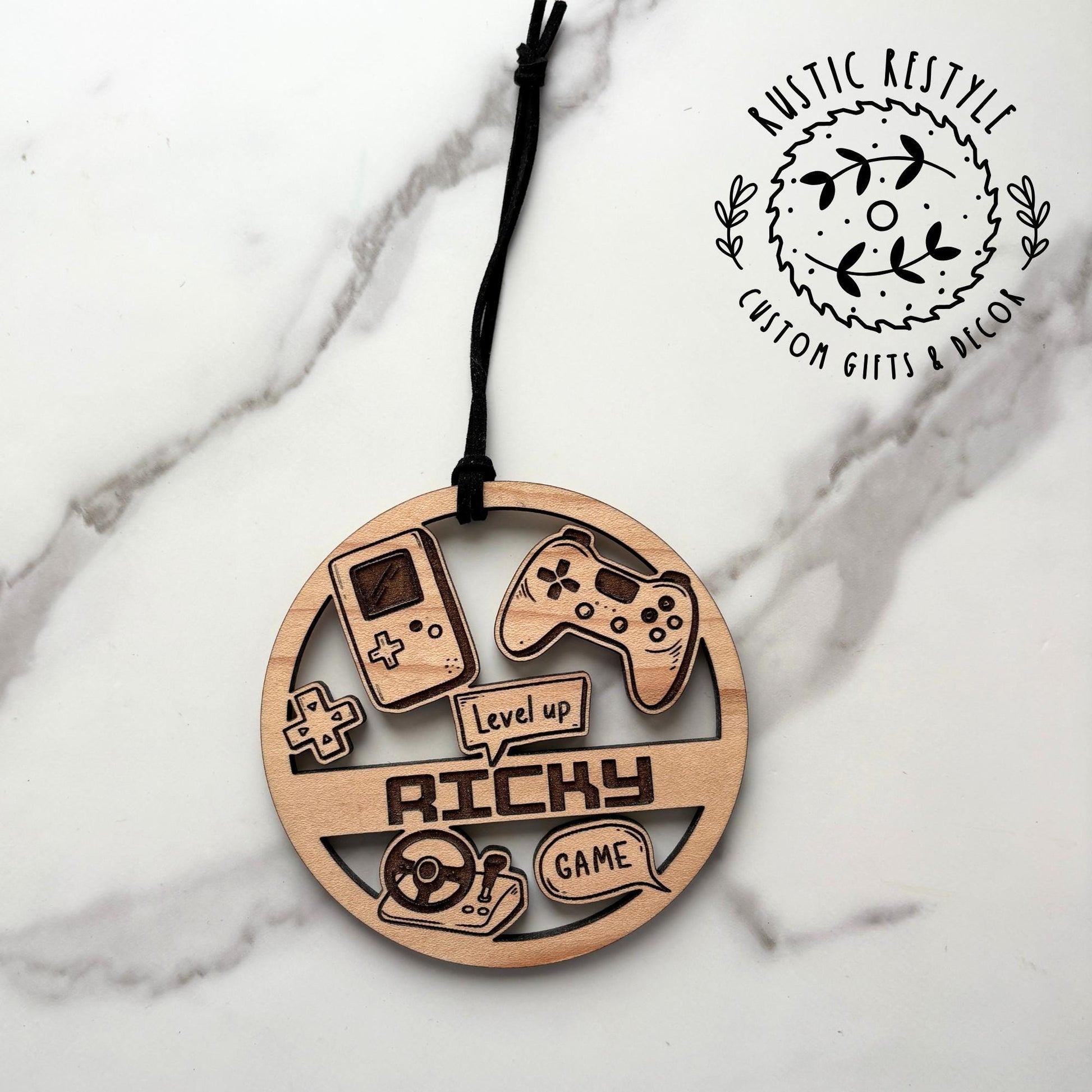Personalized wooden gaming Christmas Ornament, Gaming fan gift
