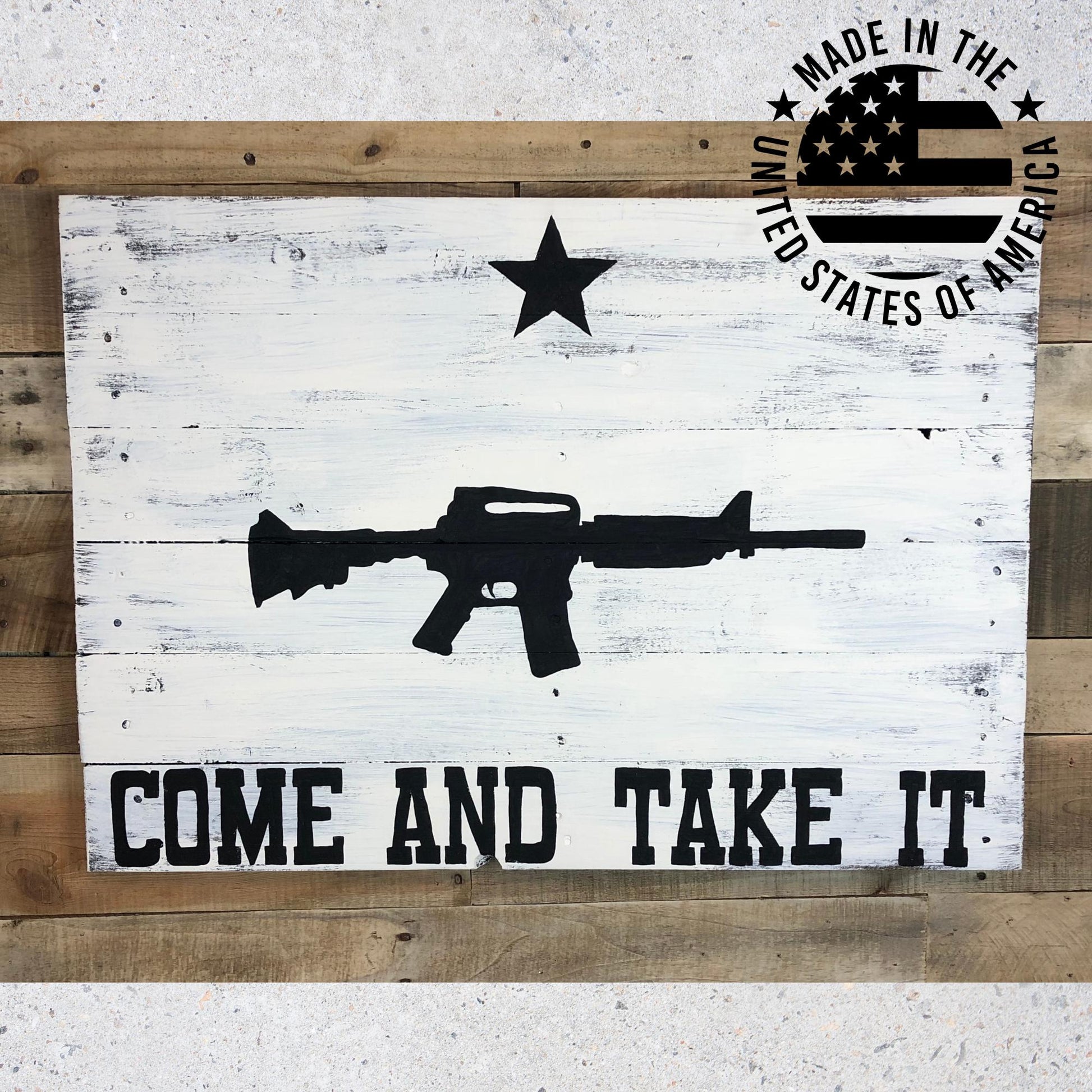 Come And Take It, Battle of Gonzales, Texas Revolutionary Flag, wood pallet sign, Texas pride flag, pallet flag, rustic home decor sign