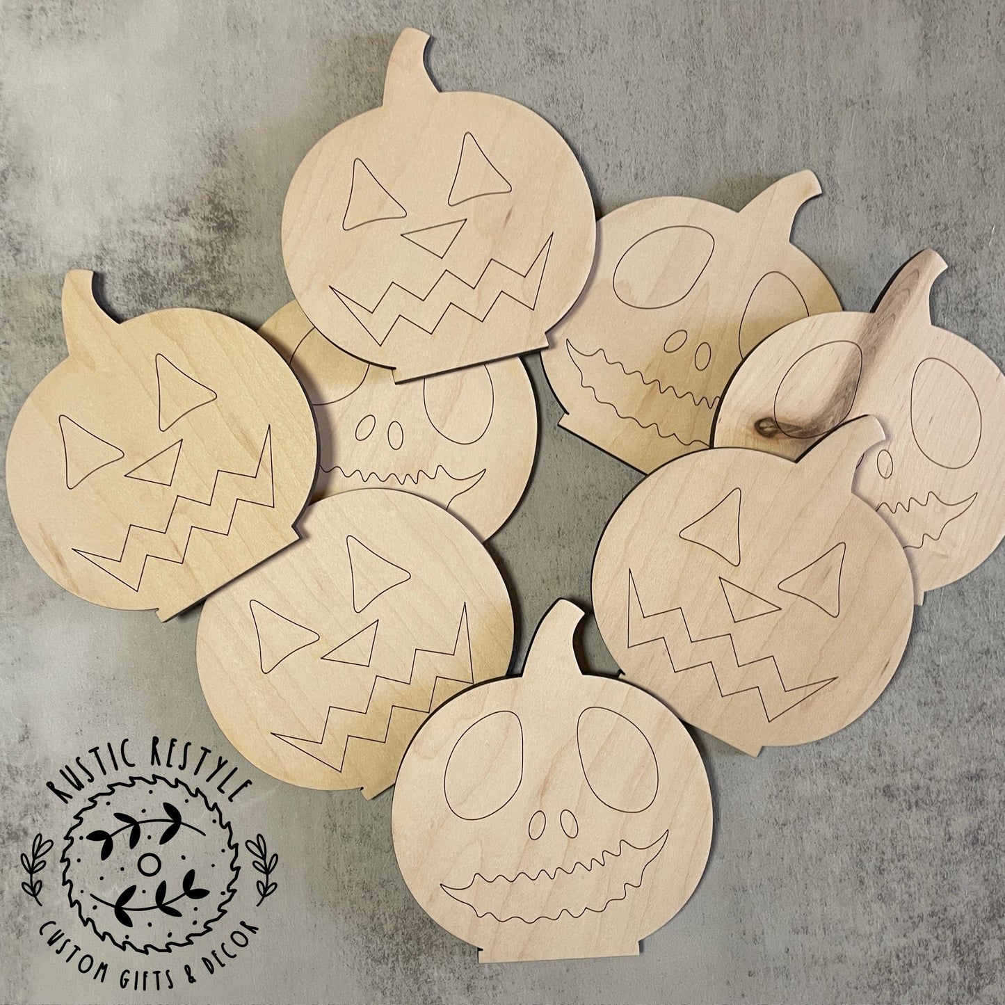 Halloween Pumpkin Painting Kit, DIY Wooden Jack‑O‑Lantern Craft Set, Kids Fall Activity, Paintable Pumpkins with Brushes & Stands