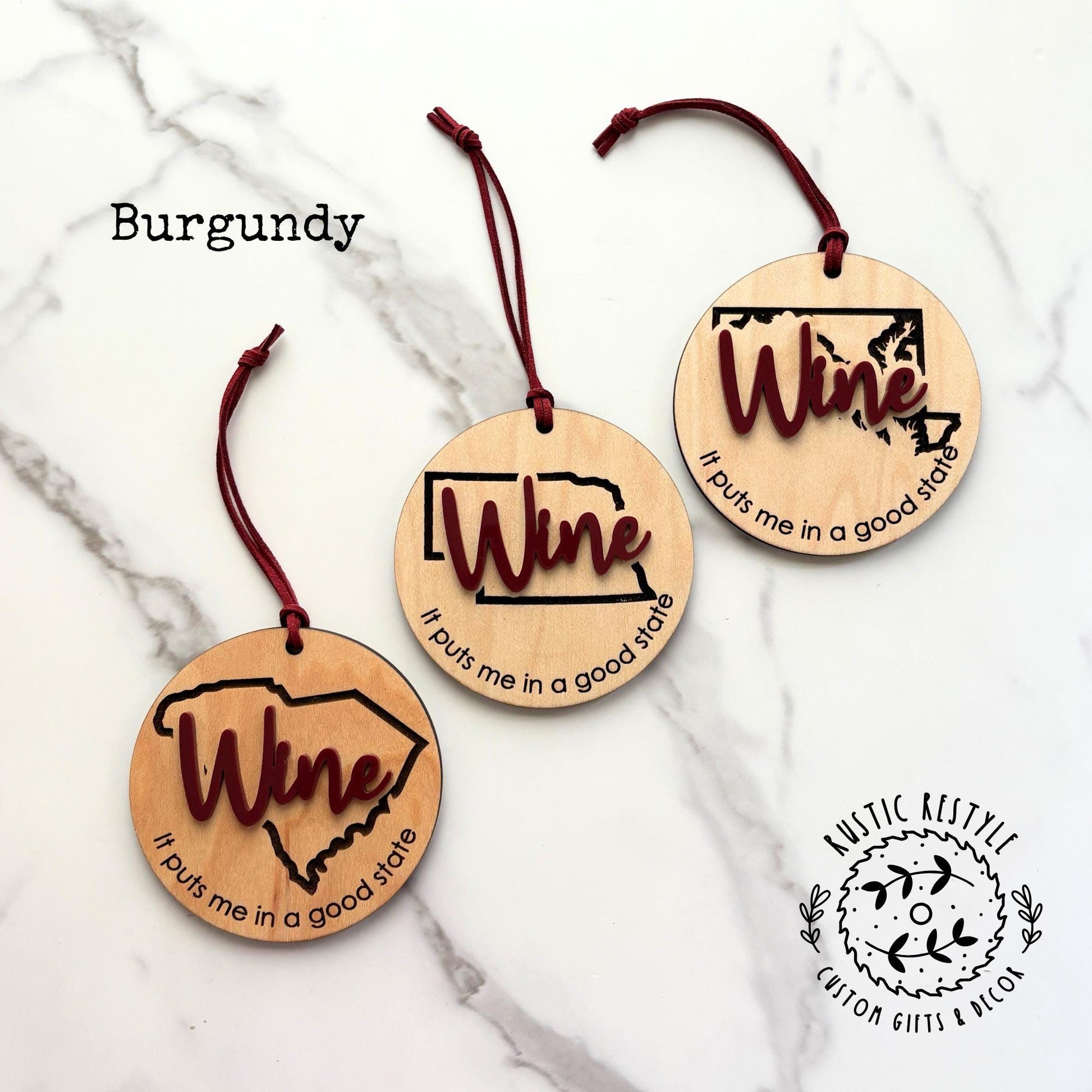 Personalized State Wine Ornament – “It Puts Me in a Good State” – Funny Wooden Gift – All U.S. States Available