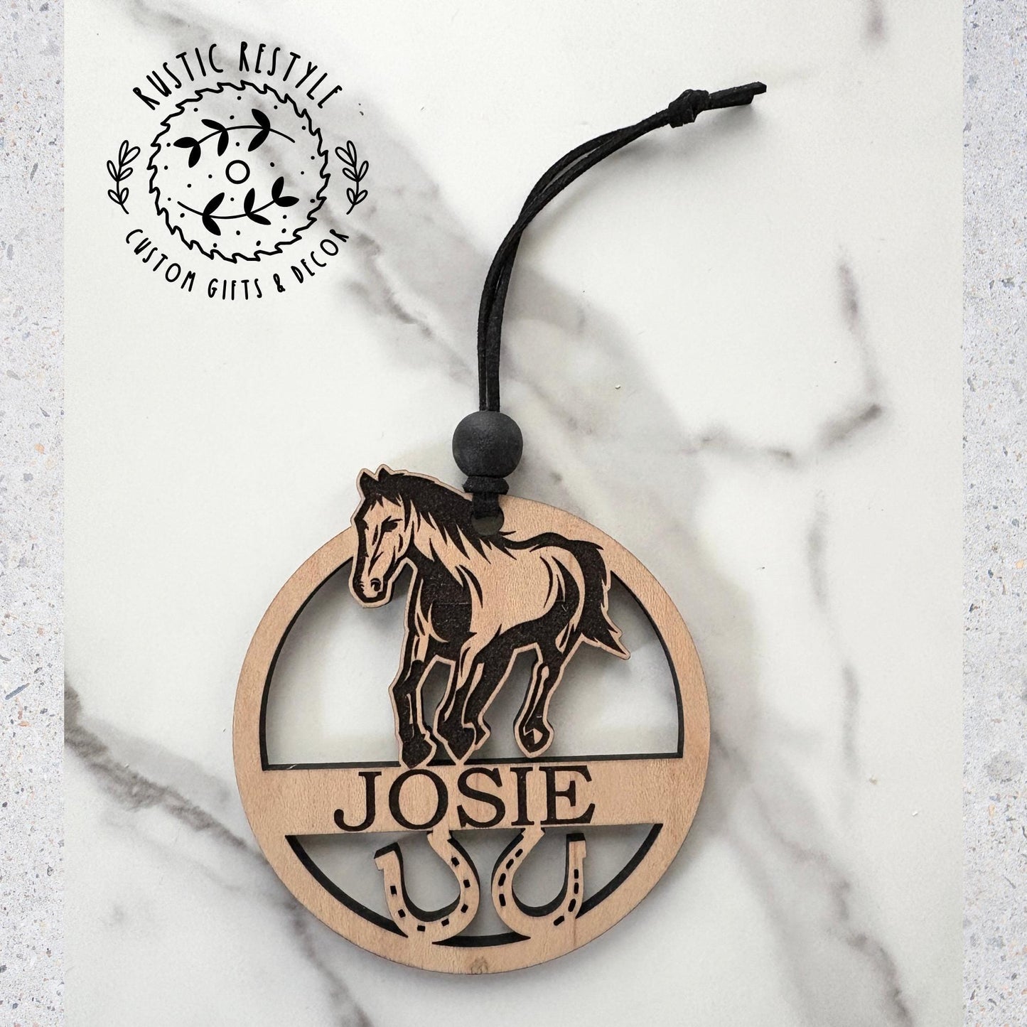Personalized Horse Ornament – Custom Name & Horseshoe Design – Wooden Equestrian Gift