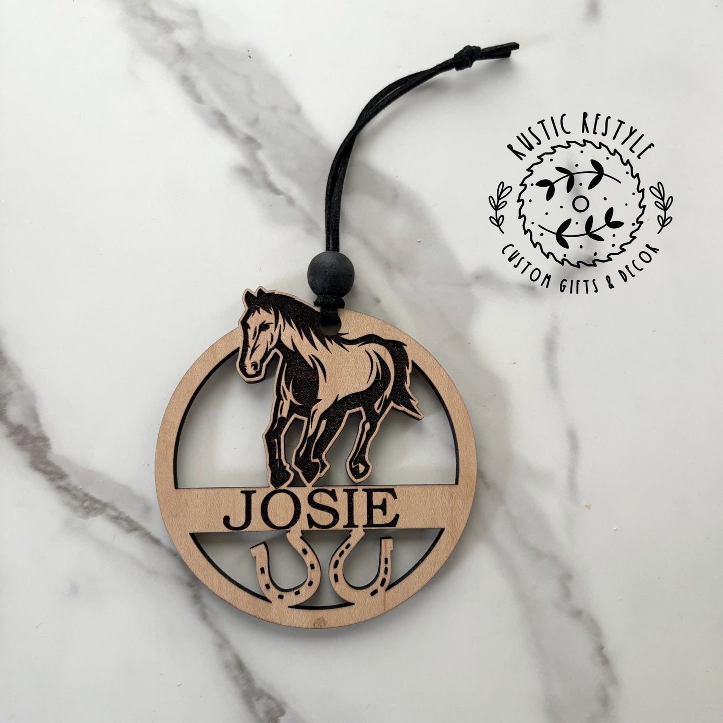 Personalized Horse Ornament – Custom Name & Horseshoe Design – Wooden Equestrian Gift