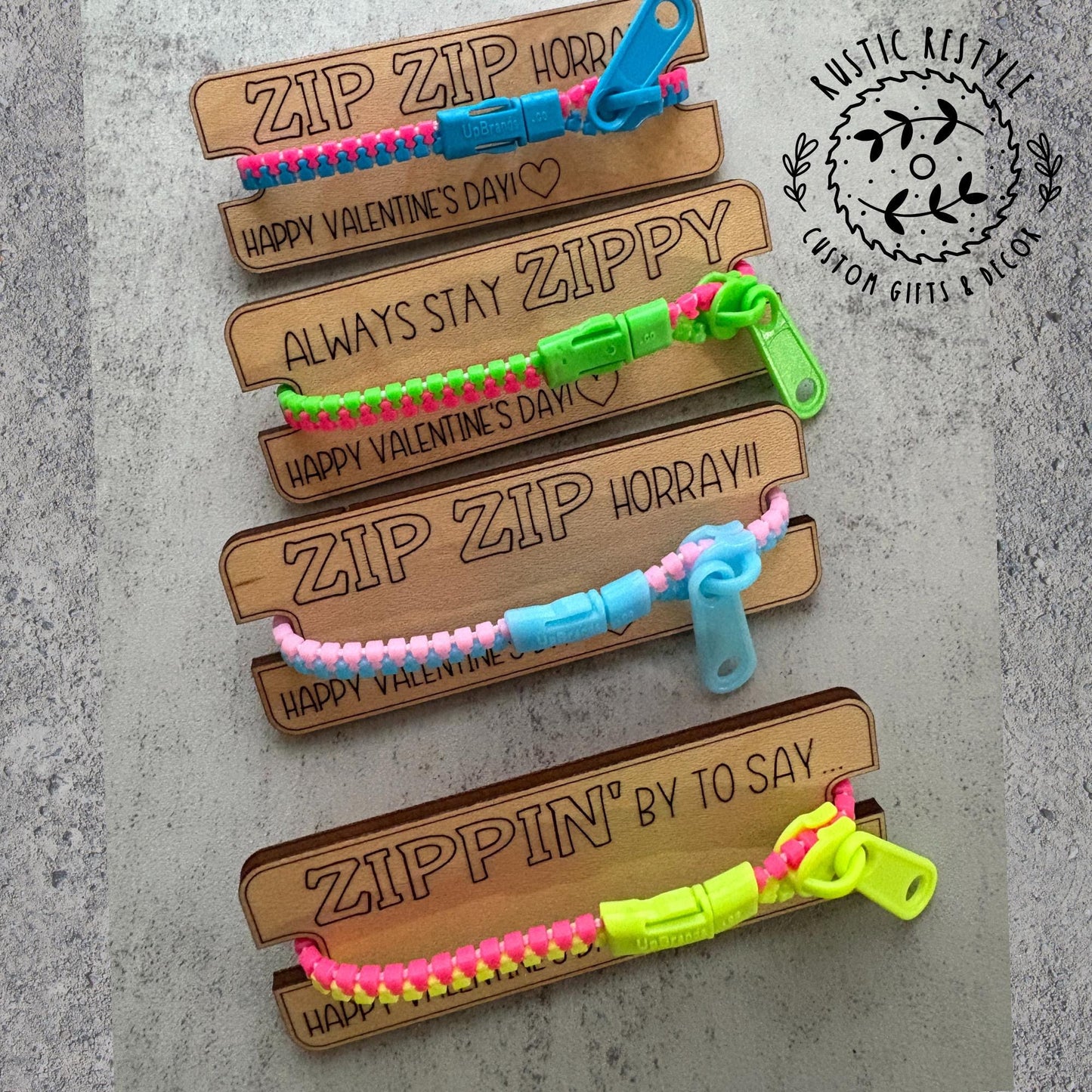 Zipper Bracelet Valentines • Kids Classroom Valentine Cards • Personalized School Valentine Gift Tags
