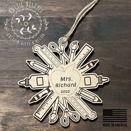 Customizable teacher snowflake ornament, teacher appreciation and Christmas gift